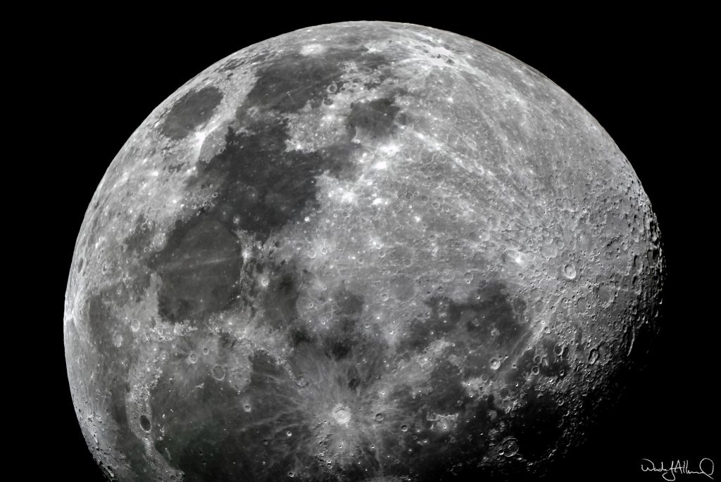 moon photo taken with Sky-Watcher 120mm refractor, 25mm lens, Google Pixel 7 cell phone.